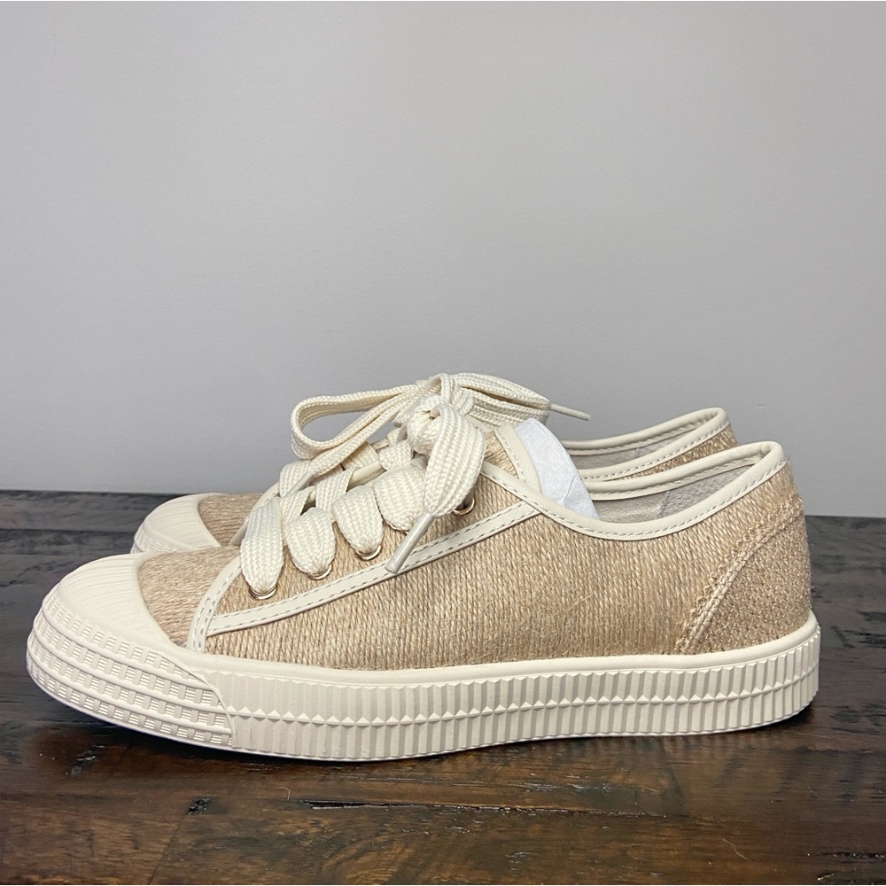Kelsi Dagger Brooklyn Soul Sneaker in Natural NEW Size 7.5